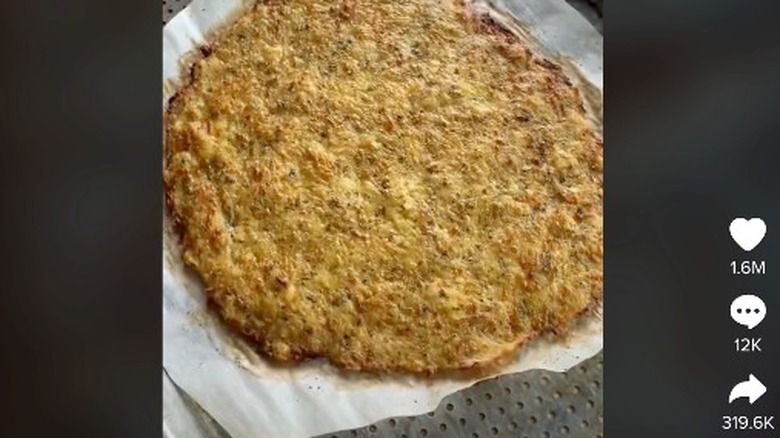 Canned chicken pizza crust