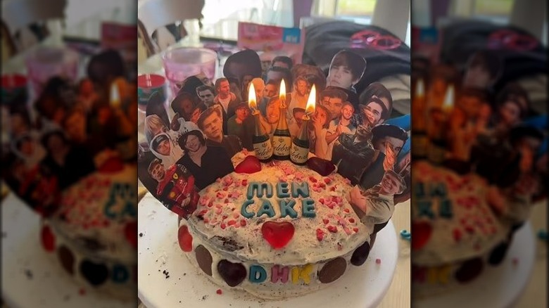 Cake with celebrity toppers