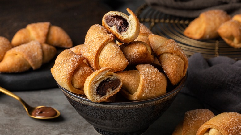 Oreo butter filled pastries 