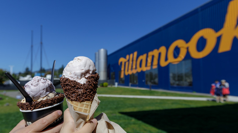 Ice cream at the Tillamook creamery