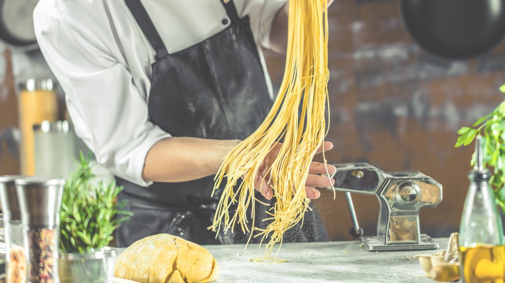 Gordon Ramsay Making spaghetti 