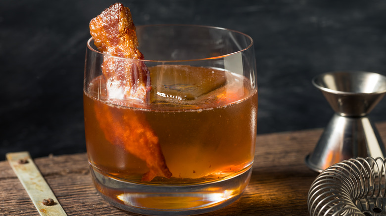 Old Fashioned cocktail with bacon 