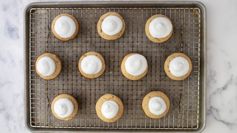 cupcakes with white frosting