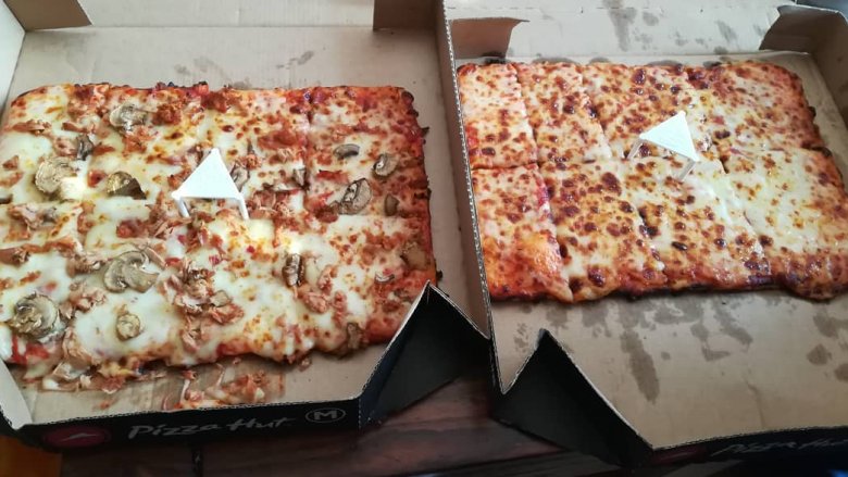 Pizza Hut gluten-free pizza