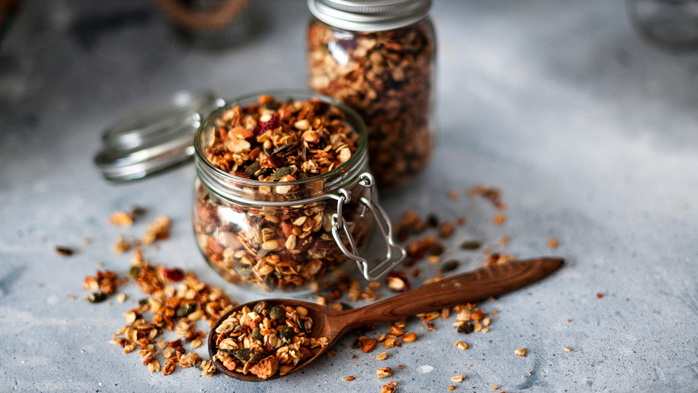 Granola in mason jar