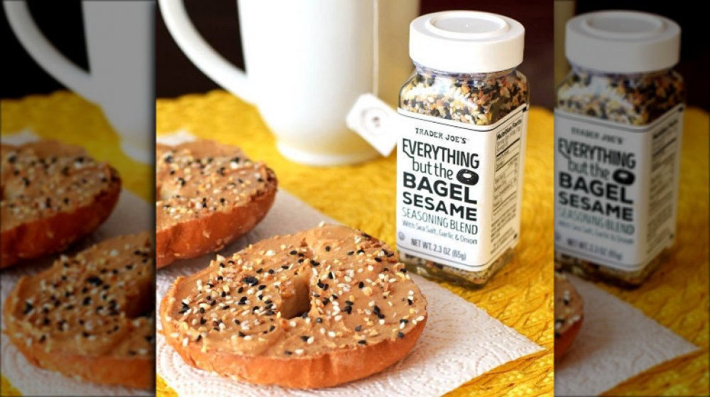 Trader Joe's Everything But The Bagel Sesame Seasoning Blend