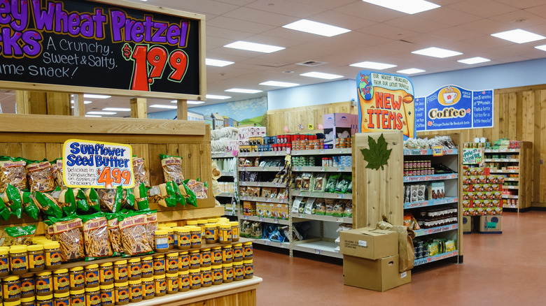 Trader Joe's interior