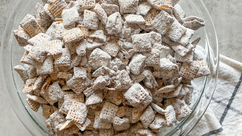 bowl of muddy buddies