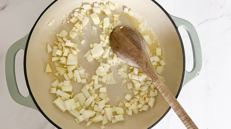 garlic and onion in skillet 