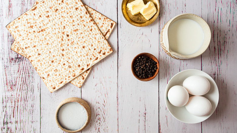 ingredients for matzo brei