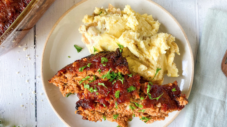 meatloaf and mashed potatoes