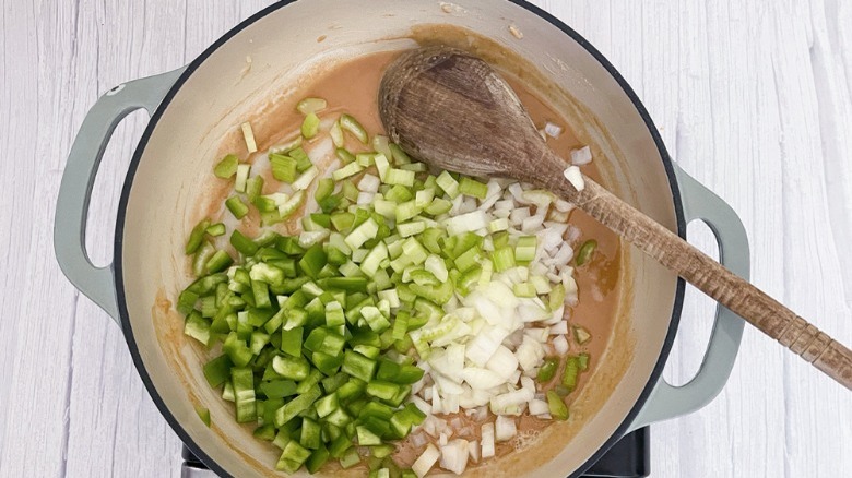 dutch oven with creole mirepoix