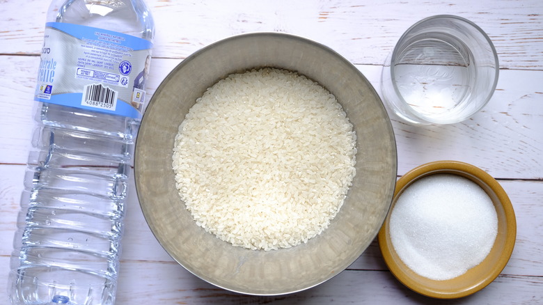 traditional sushi rice ingredients 