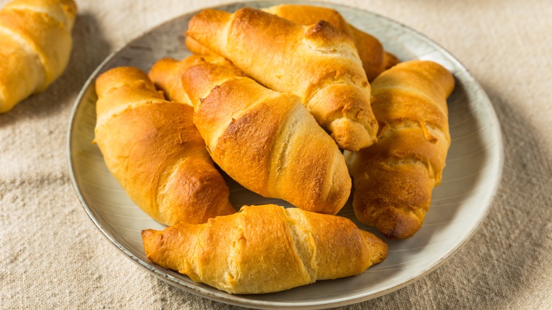 Crescent rolls on plate