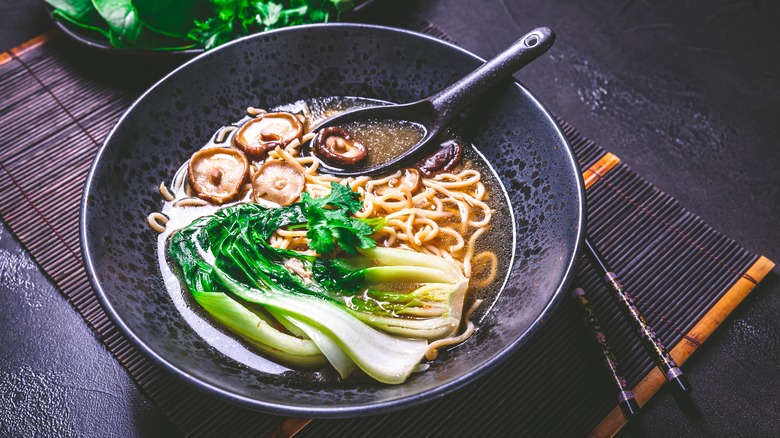 vegan shiitake ramen