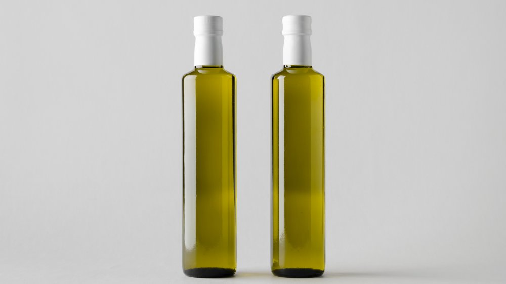 Ffood brand olive oil