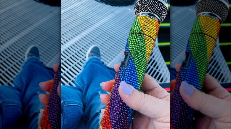 Trisha Yearwood's rainbow crystal Orlando Microphone