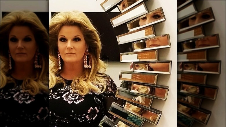 Trisha Yearwood looking in mirror