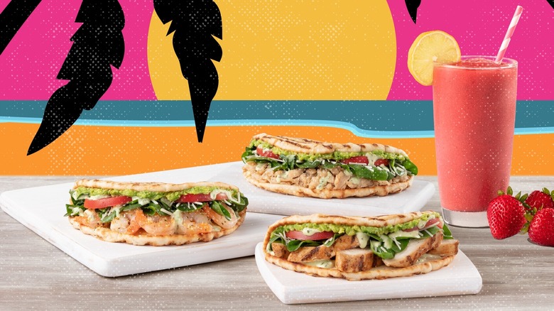 Tropical Smoothe Cafe new flatbread and smoothie for fall 2021