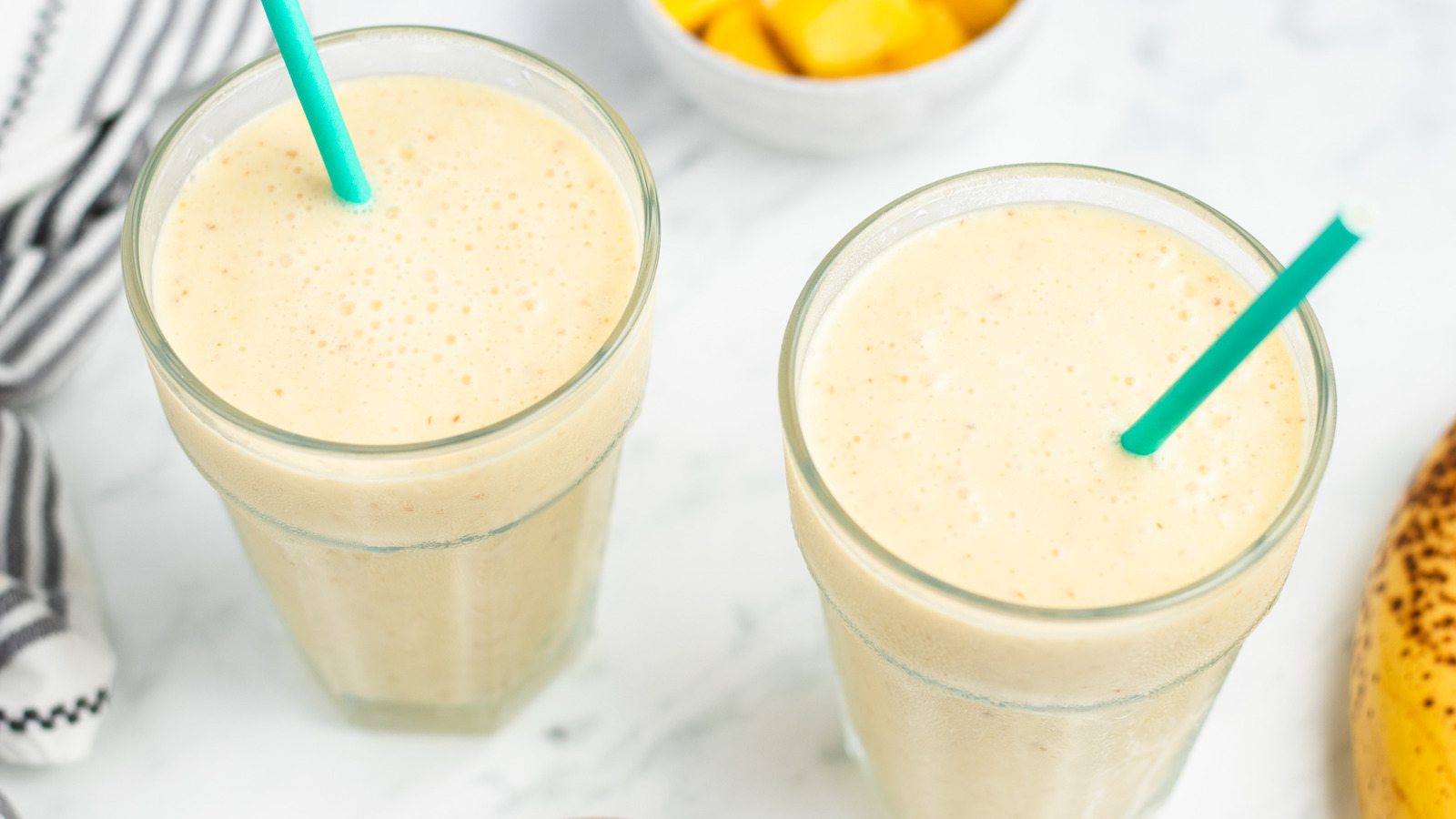 Tropical Smoothie Recipe 2300