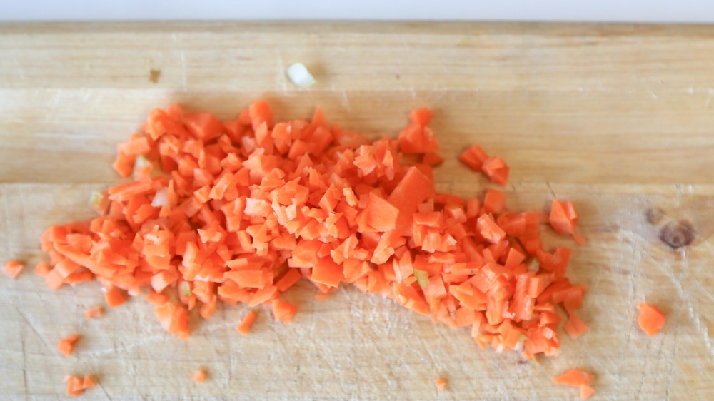 carrot minced for tuna salad