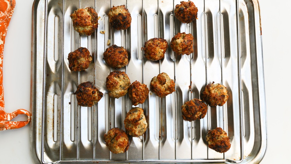 turkey meatballs cooling