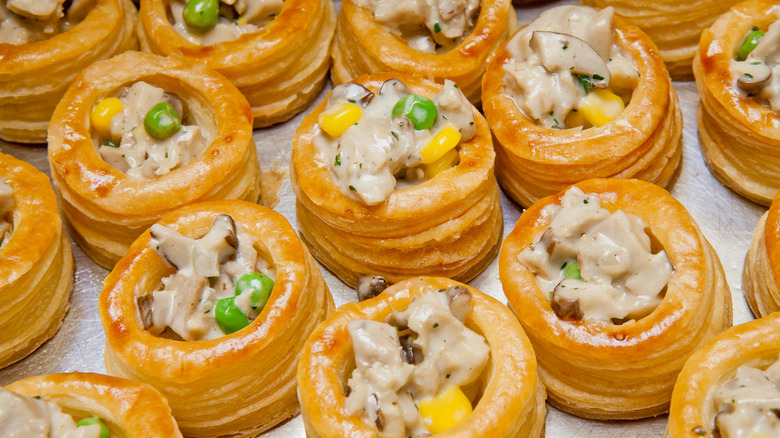 chicken vol-au-vents with vegetables