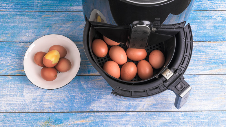 brown eggs and air fryer