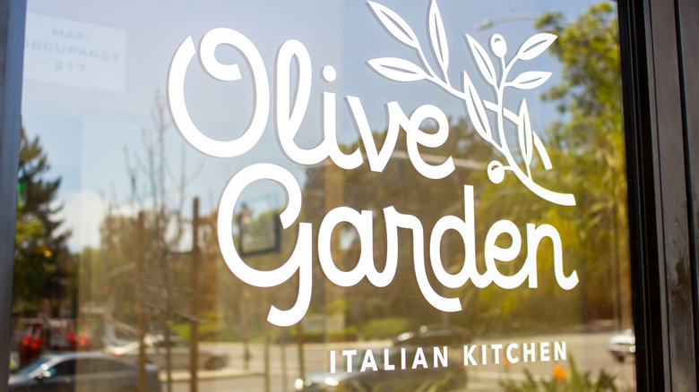 Olive Garden logo on window