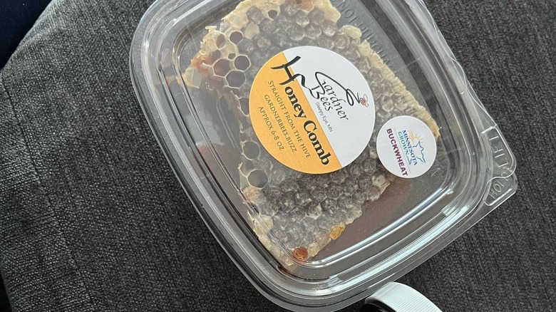 buckwheat honey comb