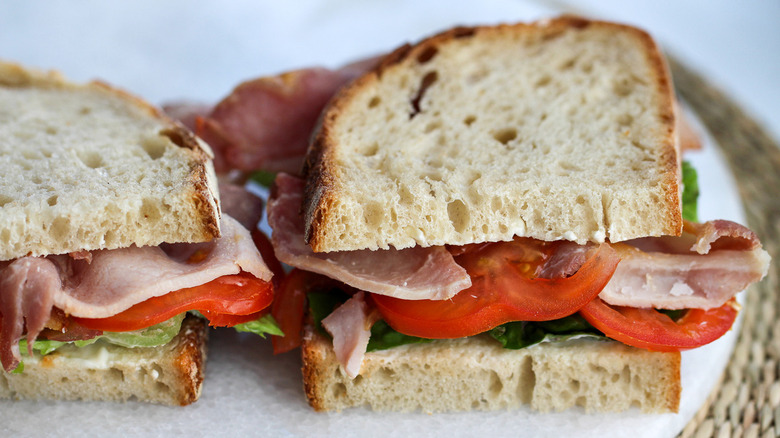 BLT sandwich on plate