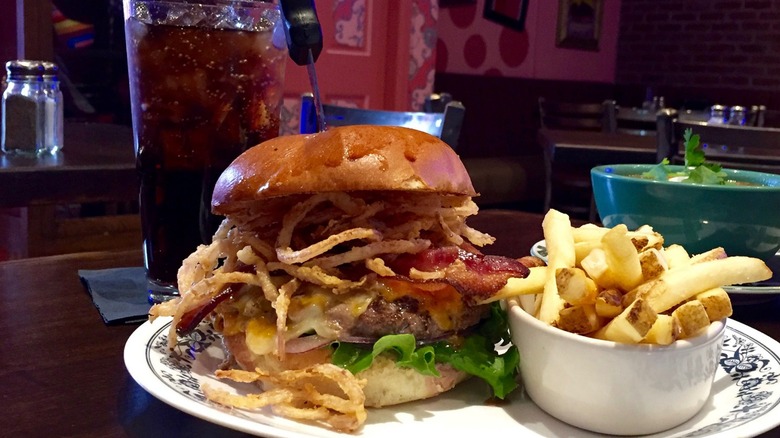 Hamburger Mary's Bar & Grille Burger