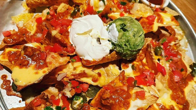 BJ's nachos