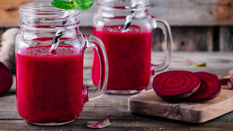 Beet and blueberry smoothie