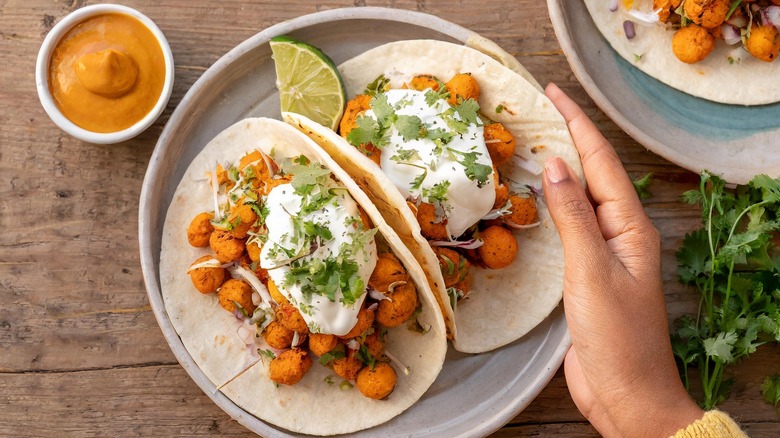 chickpea tacos on plate