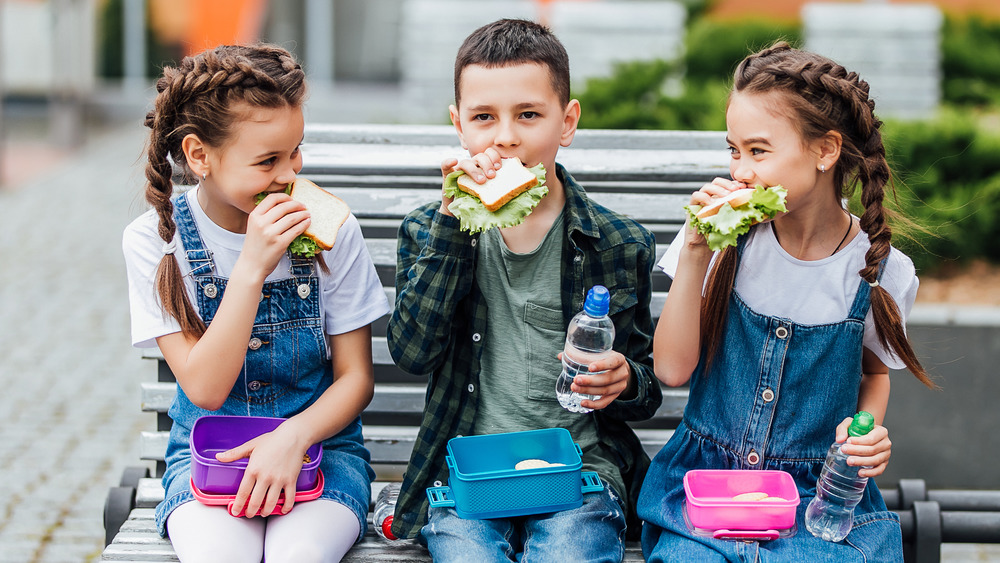 Children eating lunch