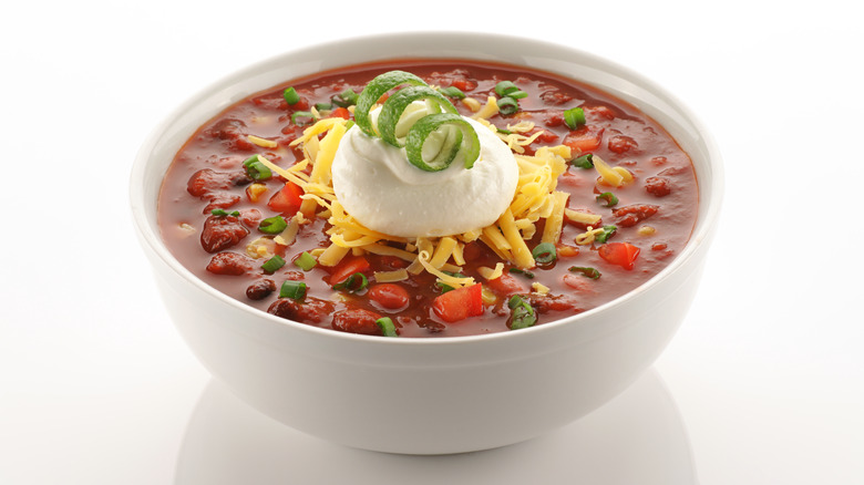 sour cream on chili