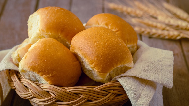 bread rolls in basket