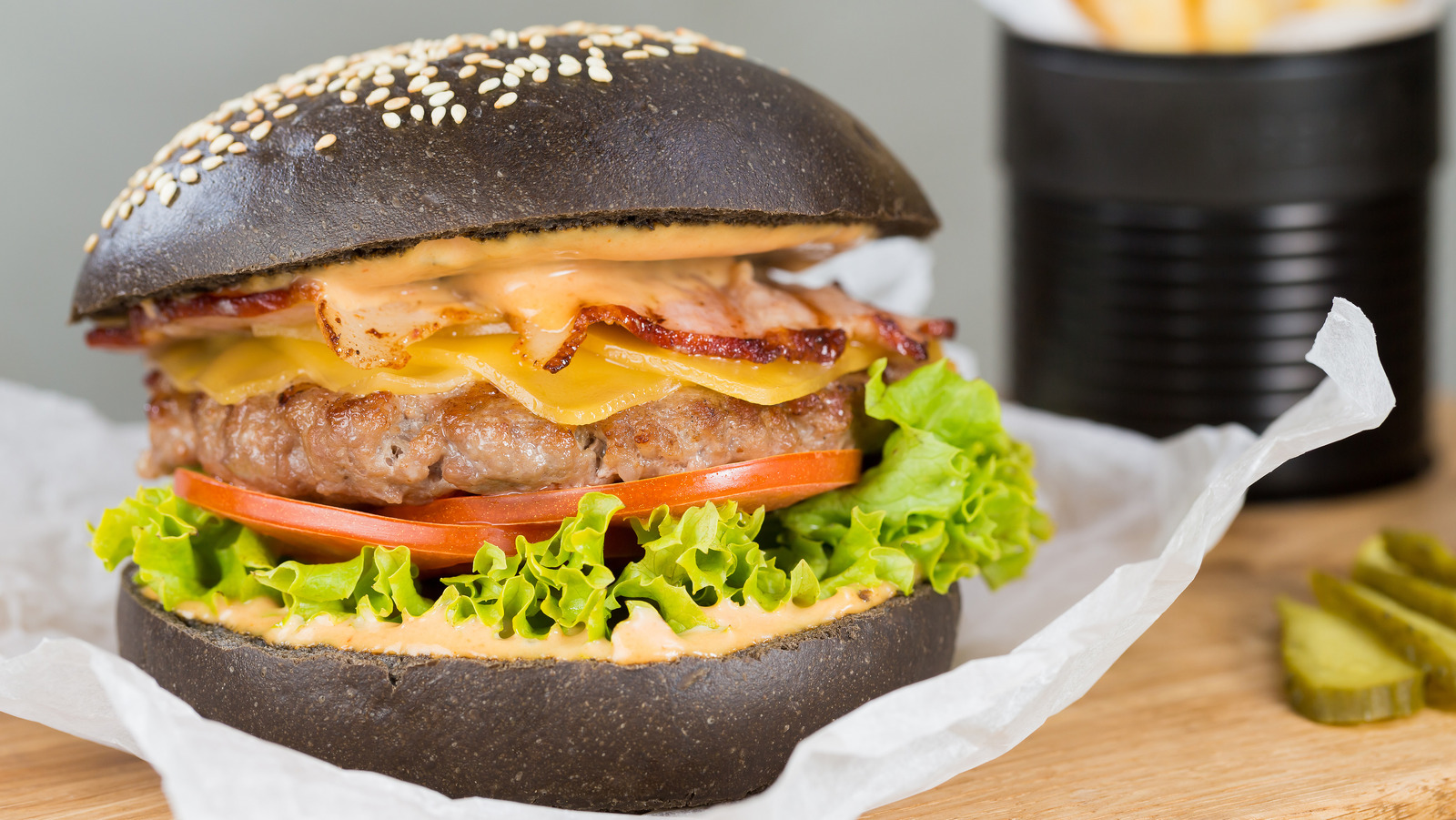 15 Unique Fast Food Burgers You Need To Try At Least Once