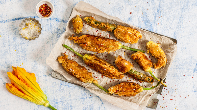 Stuffed zucchini flowers