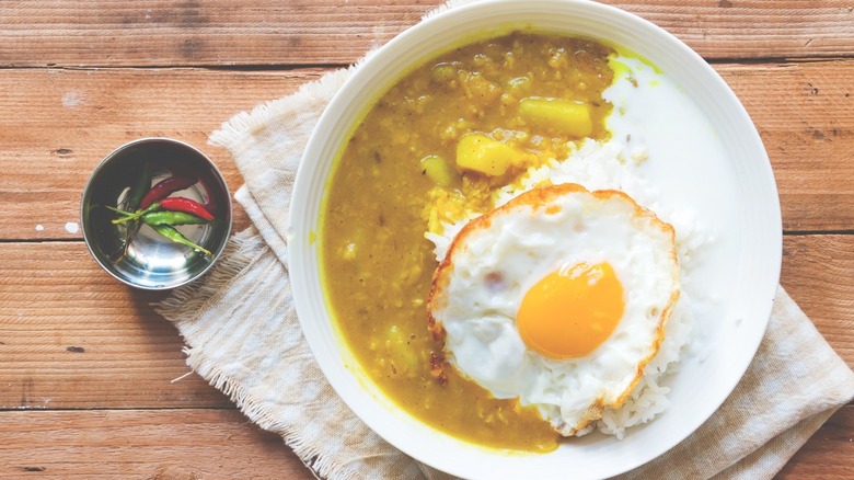 lentil soup with egg