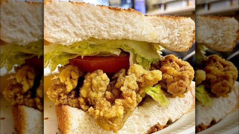 Casamento's half oyster loaf