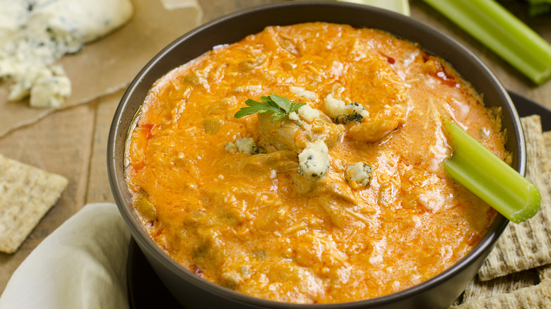 buffalo chicken dip