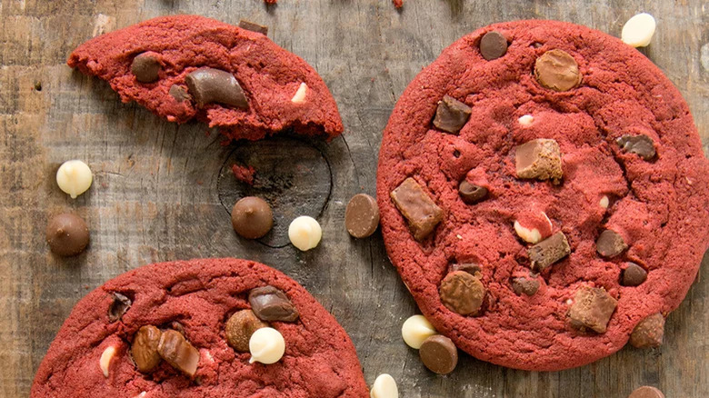 pieology red velvet cookies