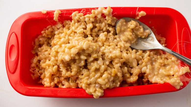 rice krispies treats in pan