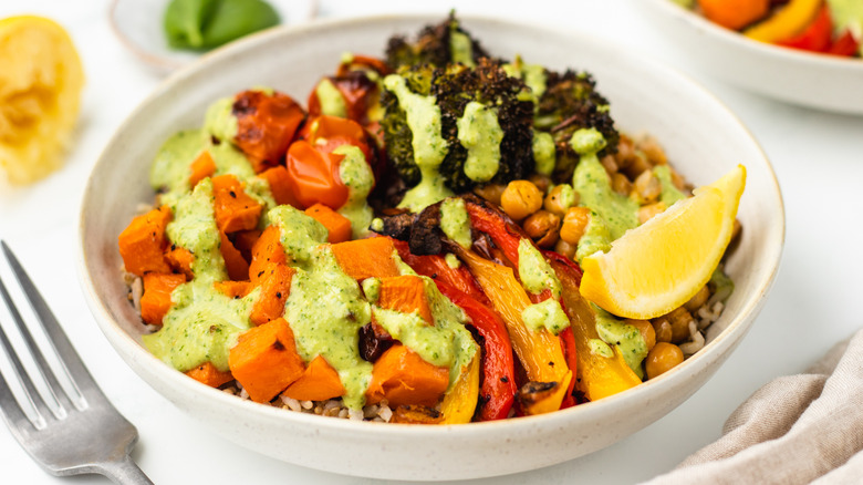 vegan pesto grain bowl