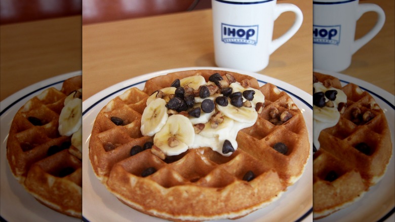 Waffle House Vs IHOP: Everything You Need To Know