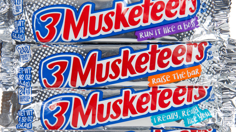 Packaged 3 Musketeers bars