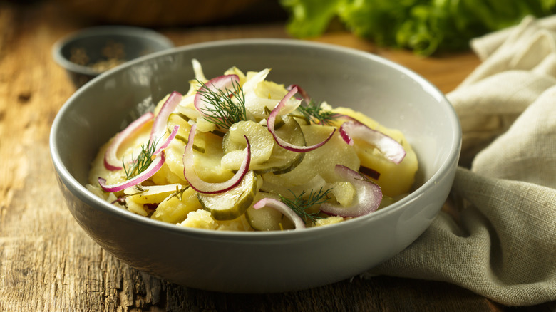 potato salad with onion