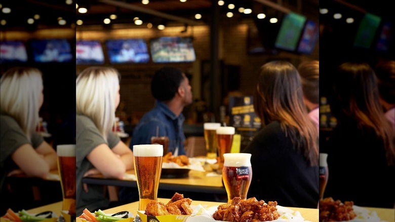 Buffalo Wild Wings sports fans